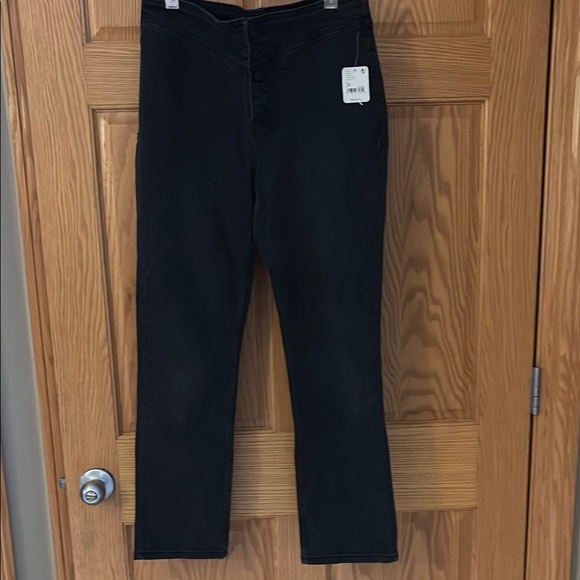 Free People Black High Rise Jeans with Relaxed Fit - Picture 2 of 5